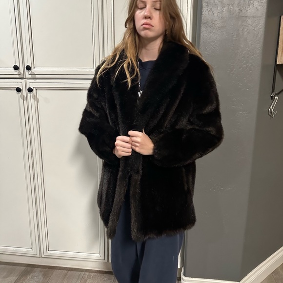 Vintage beautiful Hillmoor of New York USA made faux fur mink coat jacket - Picture 12 of 16